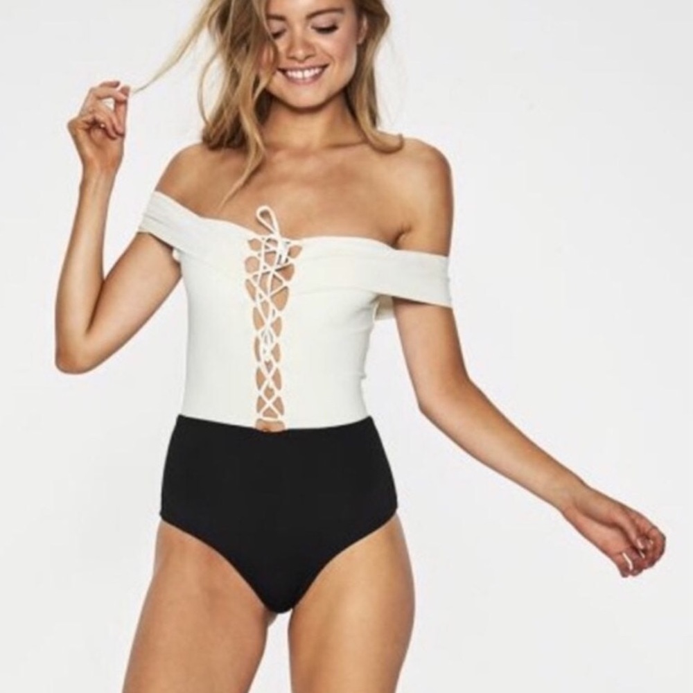L* Space Anja One Piece Bikini